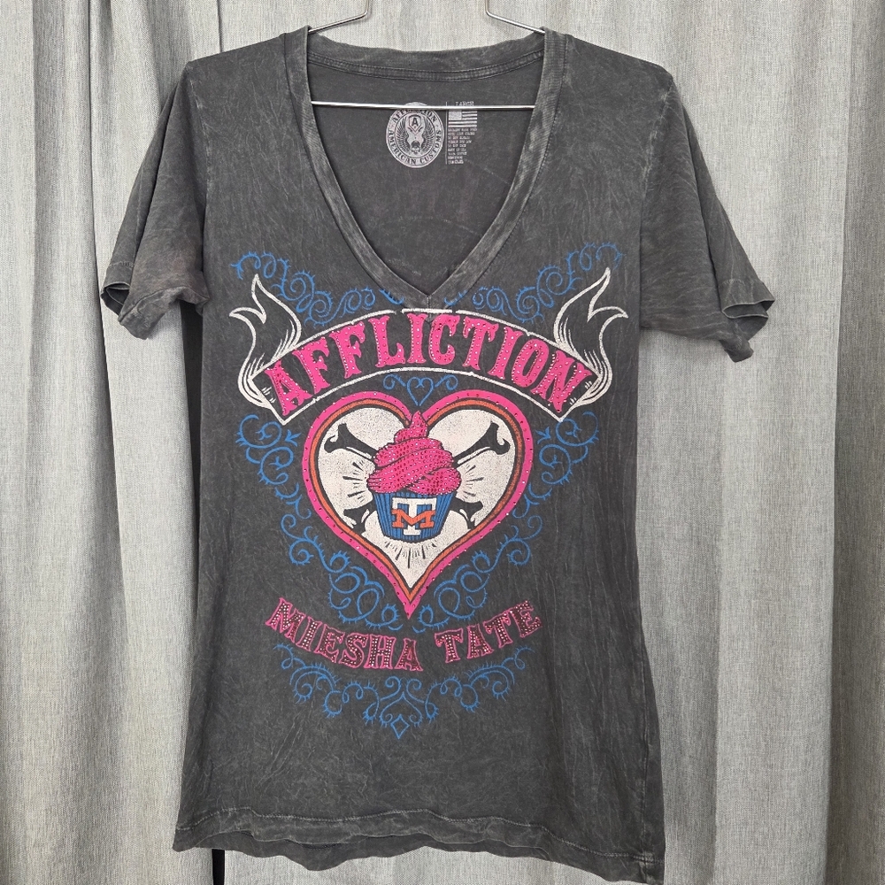 AFFLICTION Miesha‎ Tate Cupcake T-shirt UFC MMA Grunge Womens Large